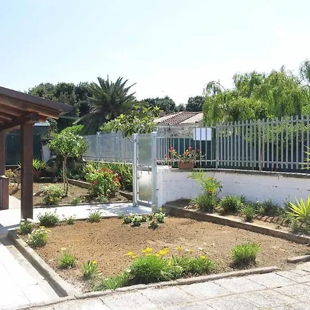 Villa Berty - A 20 M Dal Mare